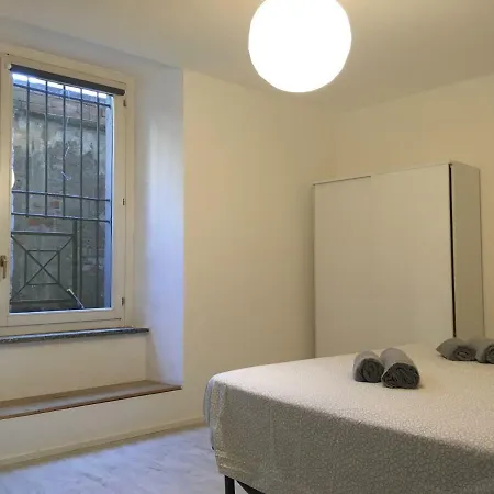 The Real Navigli Flat * Milan